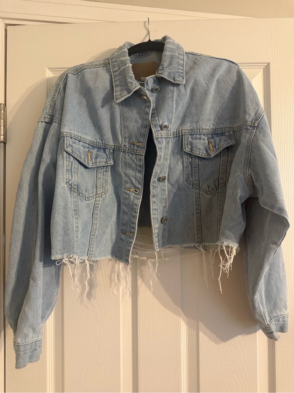 Light Wash Cropped Denim Jacket - Women